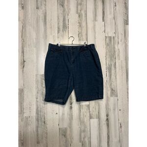 Woman shorts 